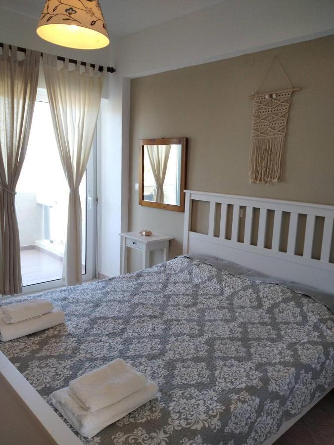 Almirikia Apartments モルテリ エクステリア 写真